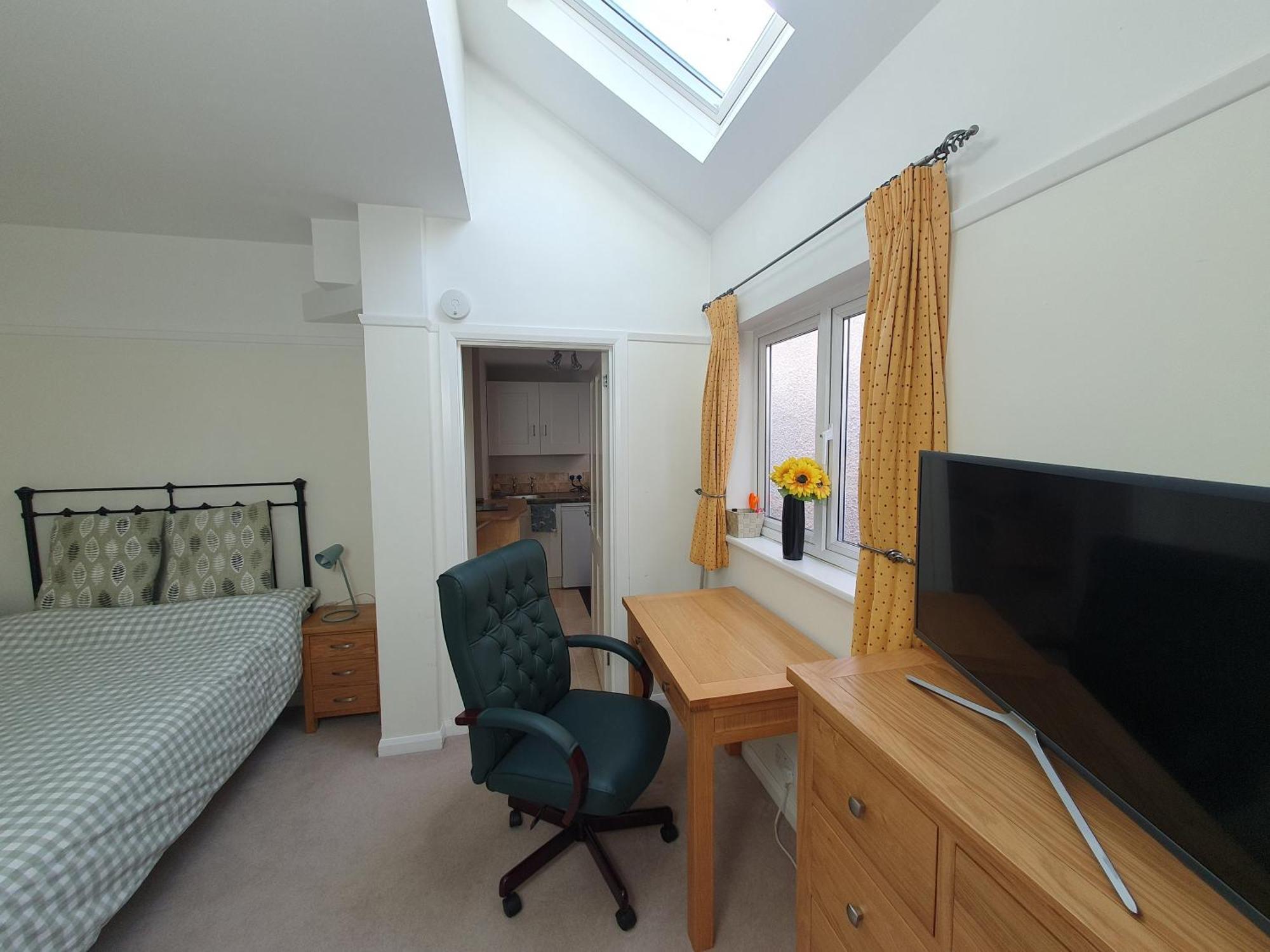 Merton House, Fully Serviced