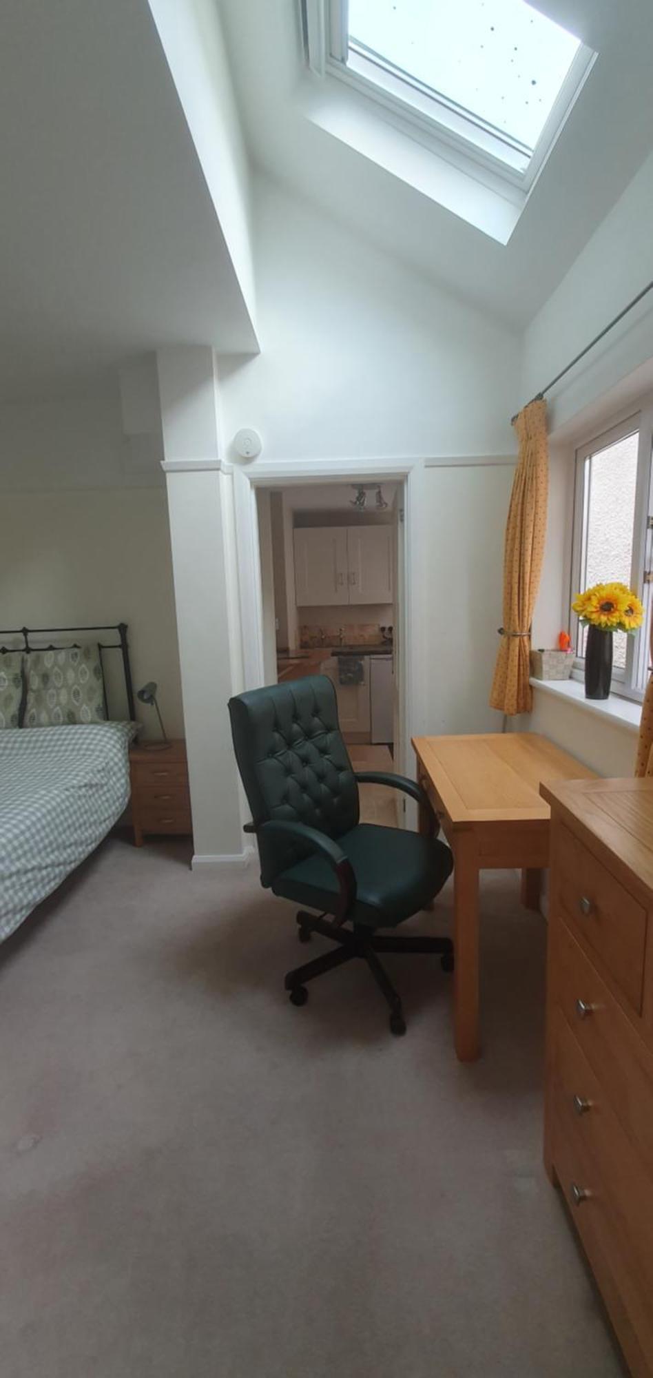 Merton House, Fully Serviced *